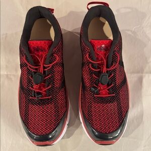 Dr. Comfort Jason Red Men’s tieless Athletic Shoe size 10.5 XW
